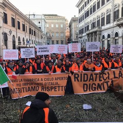 Gilet arancioni a Roma